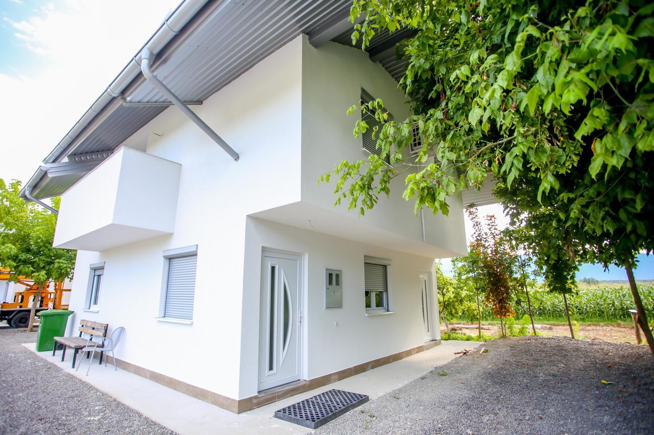 Apartments River Una 4 Bihać 外观 照片